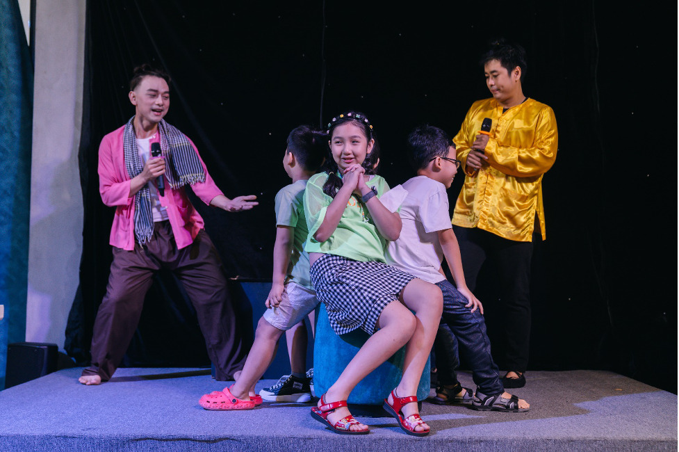 an khe tra vang ngoai truyen 3