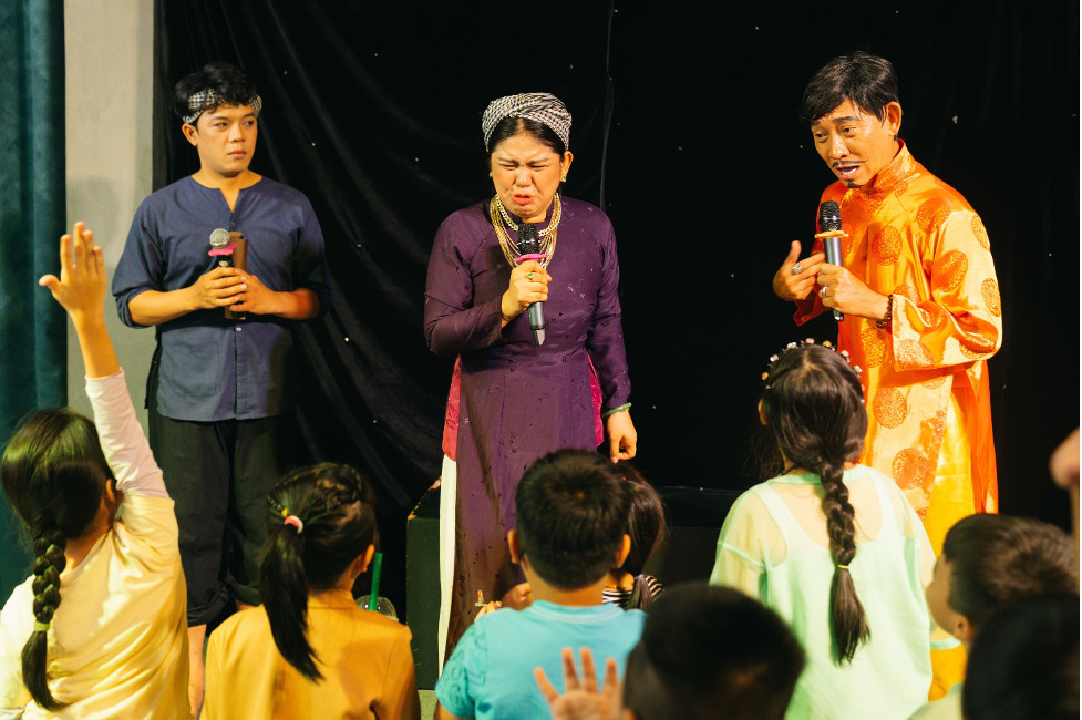 an khe tra vang ngoai truyen 5