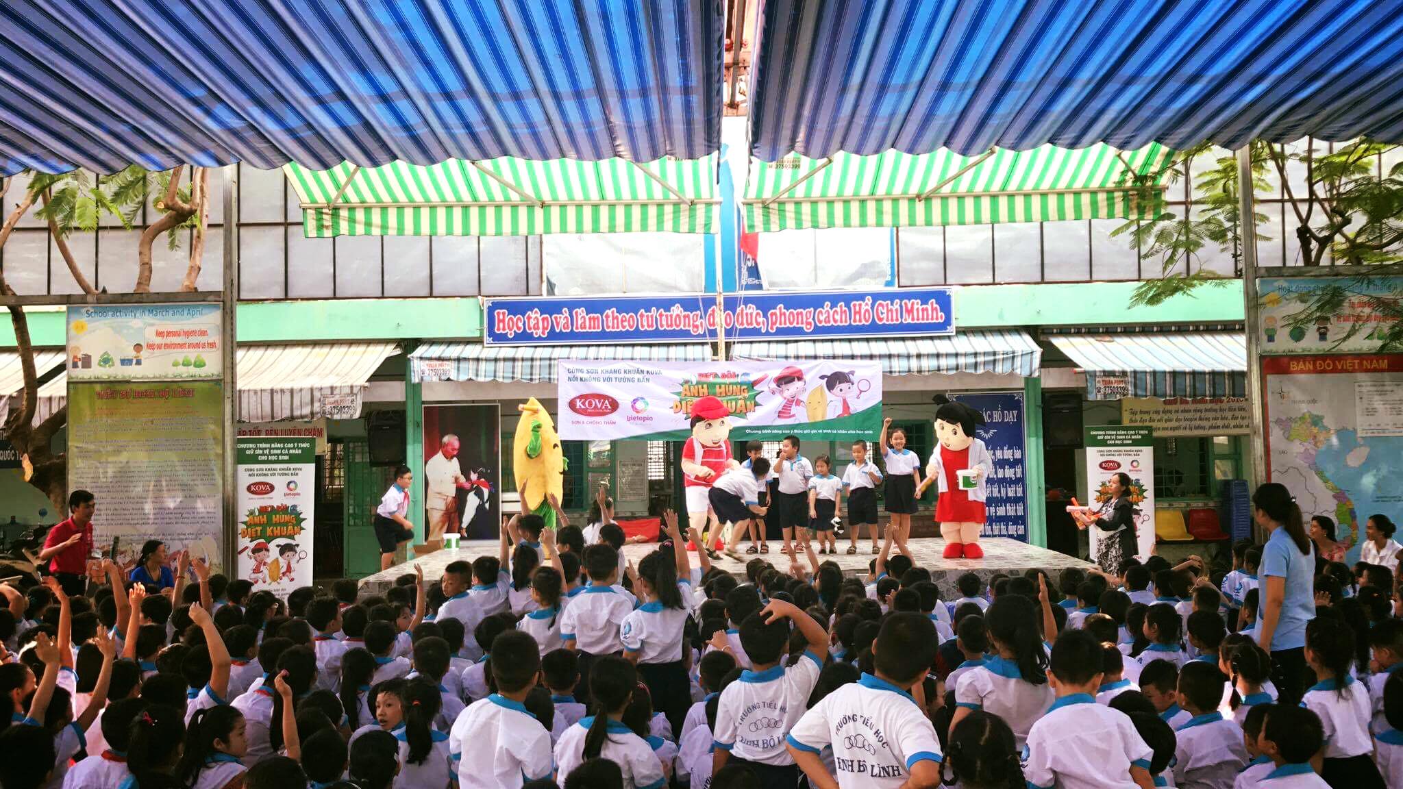 chuoi su kien cung ban den truong 03