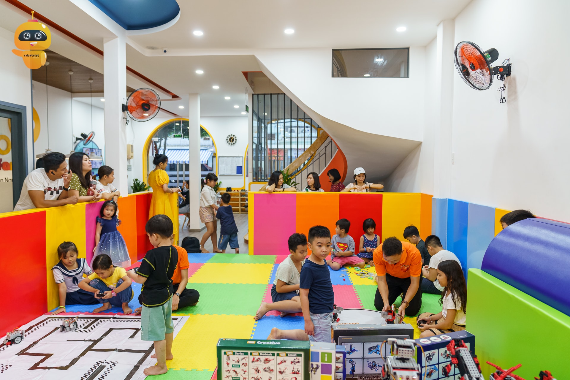 robotviet trai nghiem 1