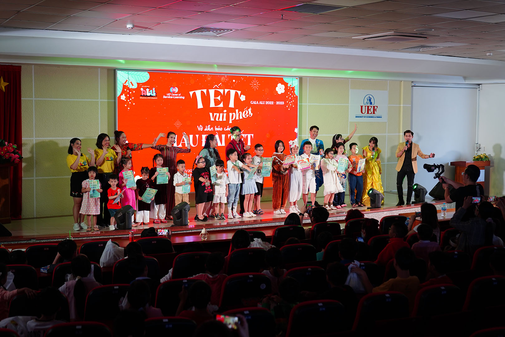 tet vui phet 6